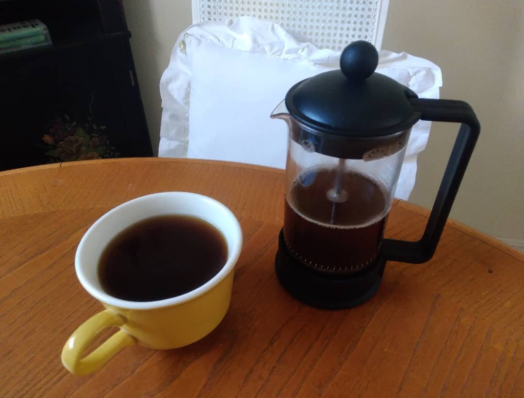 making coffee with french press